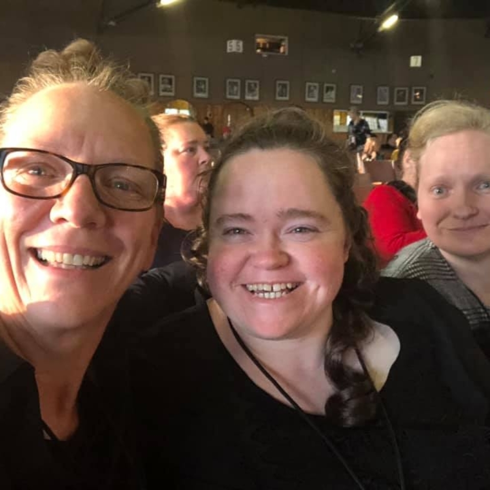 Meet your Posher, Adrienne